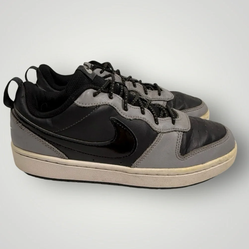 Kids Nike Court Borough Low 2 size 5